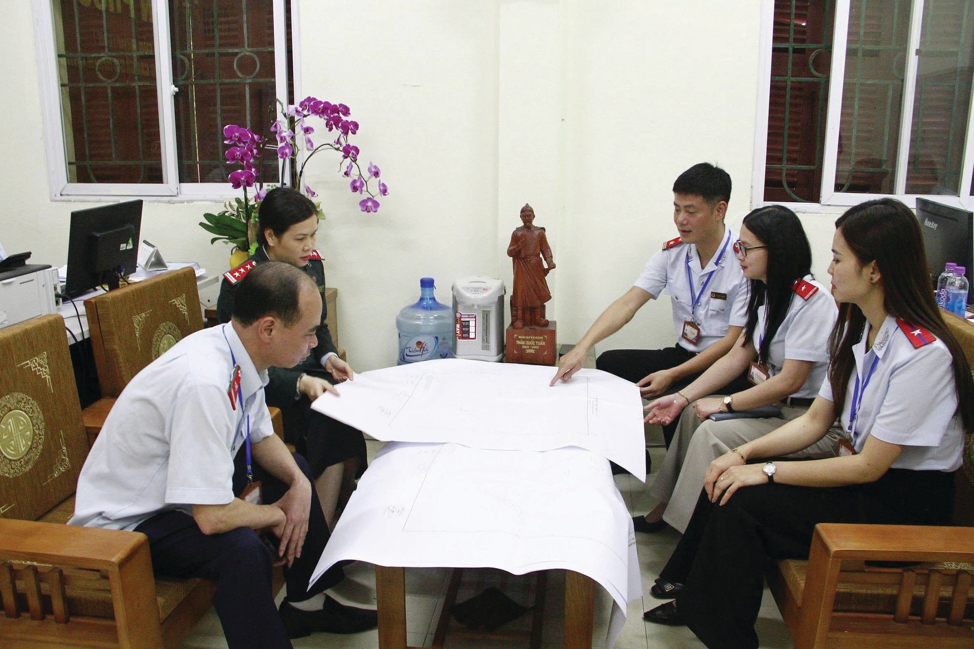 Phòng nghiệp vụ Thanh tra Tỉnh Hưng Yên lấy sự hài lòng của doanh nghiệp làm thước đo phục vụ.